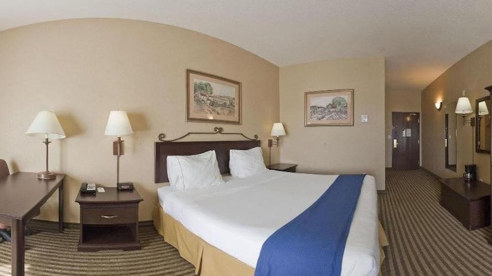 Holiday Inn Express Hotel & Suites Marina By Ihg Exteriör bild